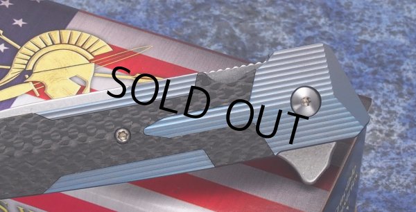 画像2: "KRANOS"（クラノス） ブルーアナダイズドチタン＆カーボンファイバー (2)